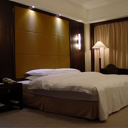 Guangzhou Hotel Peking Exterior foto